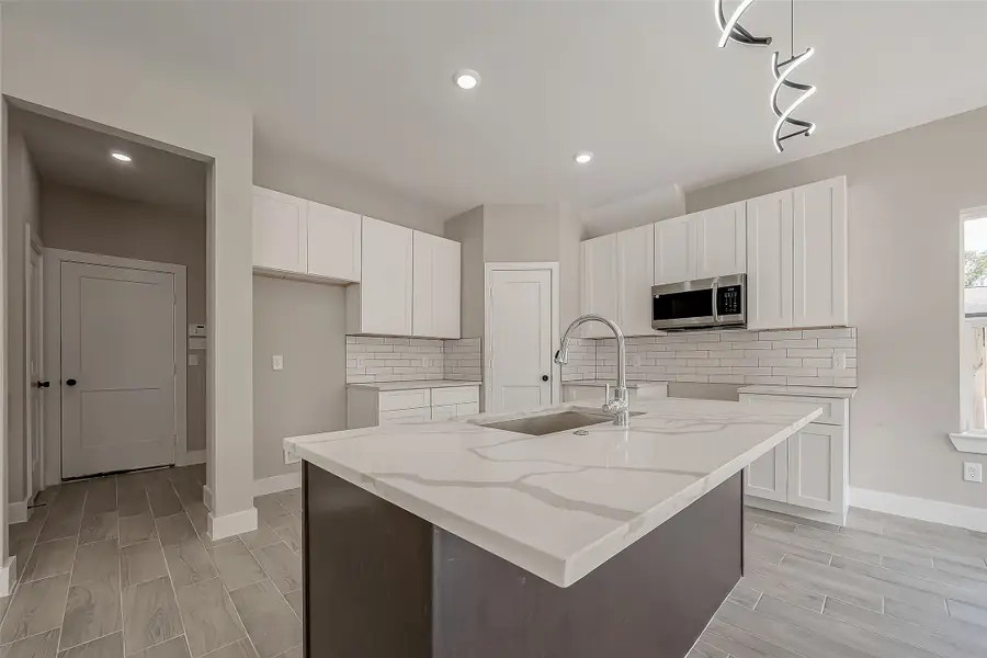 8128 Chateau Street, Houston, TX 77028 - #2