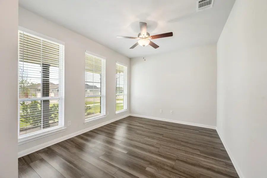 2054 Viva Road, Bryan, TX 77807 - Image #2