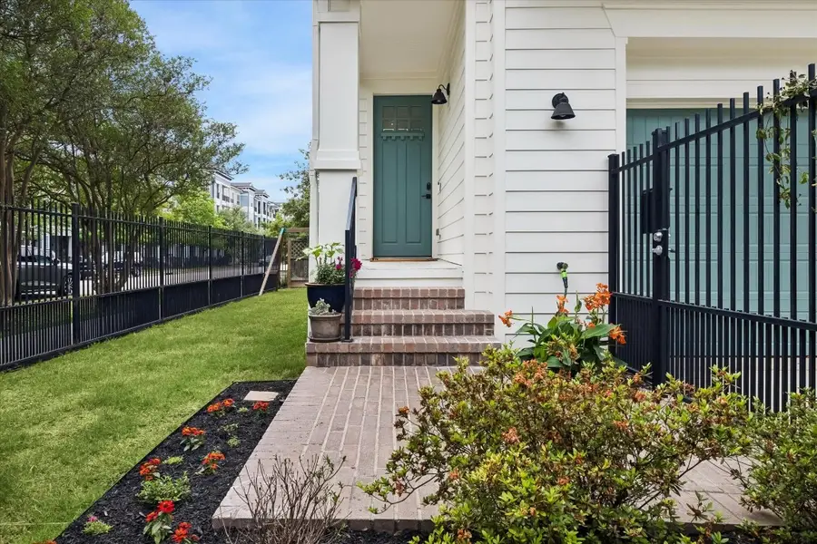 2503 Nicholson Street, Houston, TX 77008 - #2