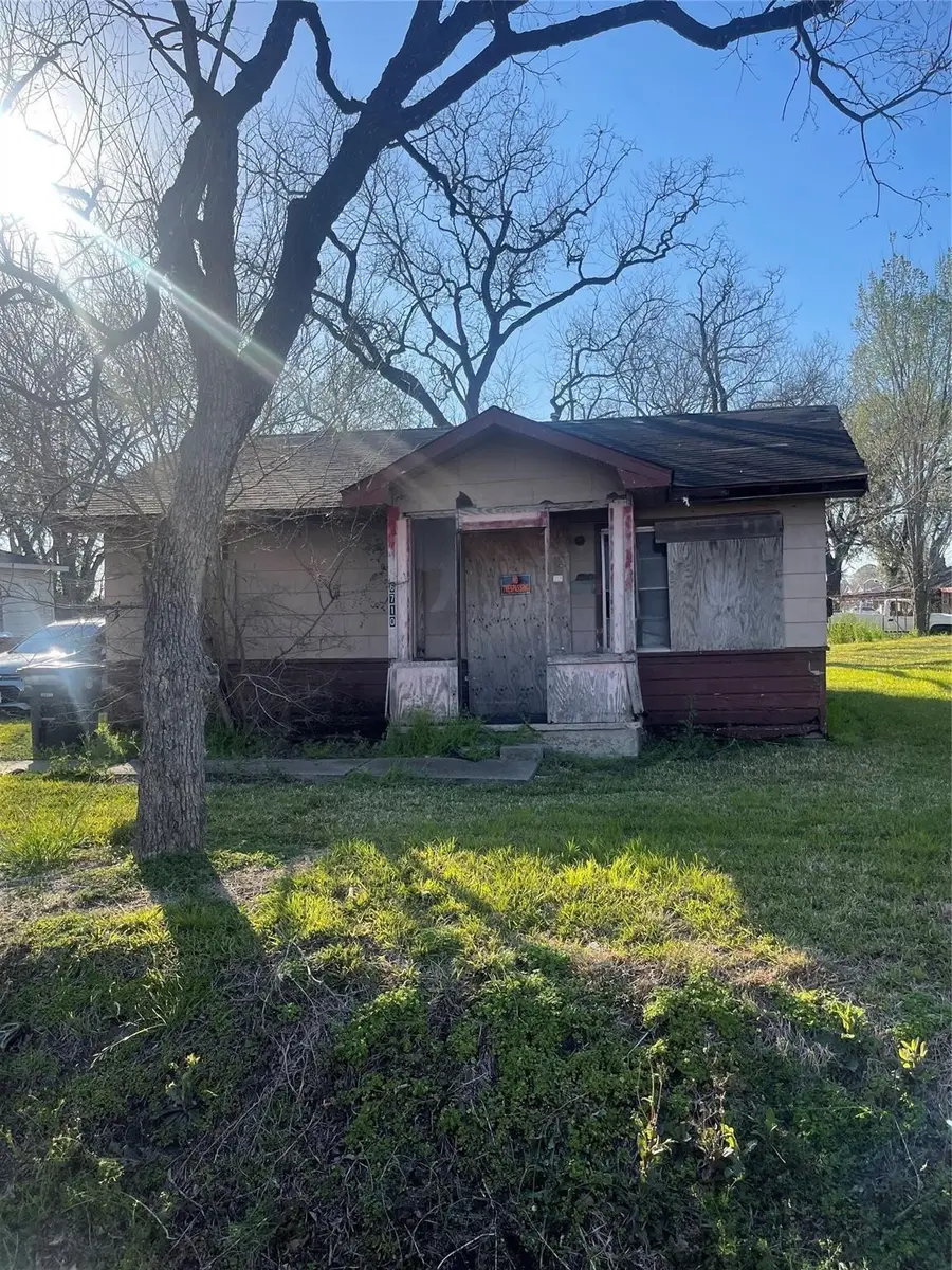 6710 New York Street, Houston, TX 77021 - #2