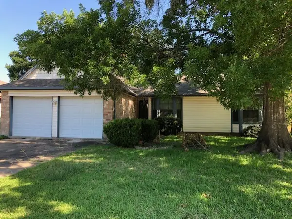 14002 Kathi Lynn Lane, Sugar Land, TX 77498