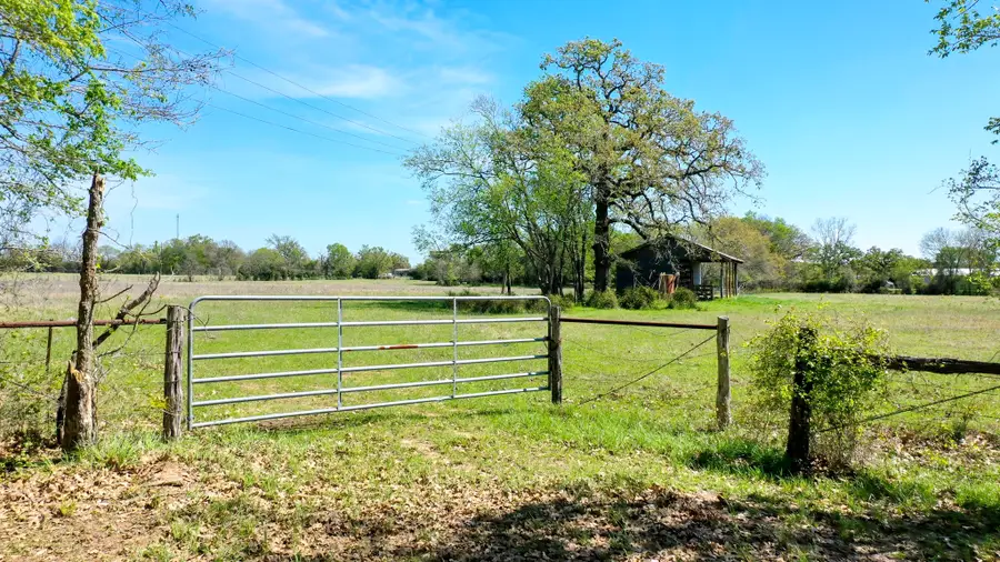 2 AC Fm 3091, Madisonville, TX 77864 - #2