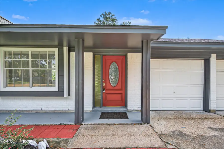 9211 Blankenship Drive, Houston, TX 77080 - Image #3