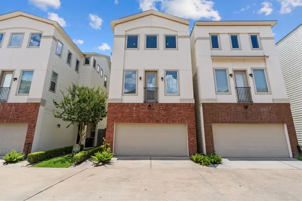 1207 Cedarpost Tree Springs Place, Houston, TX 77055