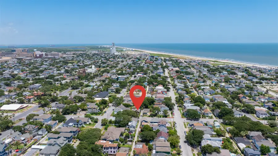 1112 17th Street, Galveston, TX 77550 - #2