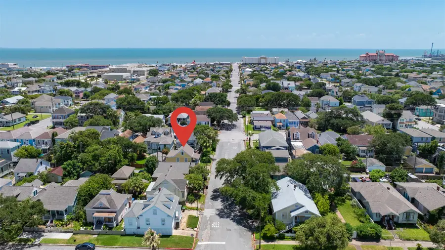 1112 17th Street, Galveston, TX 77550 - #3