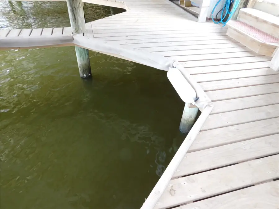 7W Port Street, Port Lavaca, TX 77979 - #3