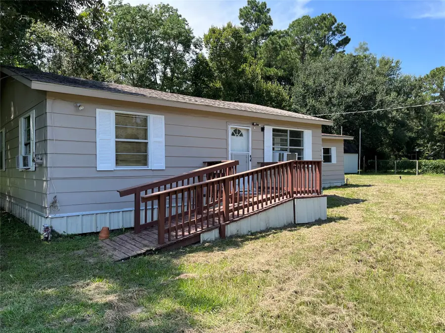 87 Brazil Boulevard, Huntsville, TX 77320 - #3