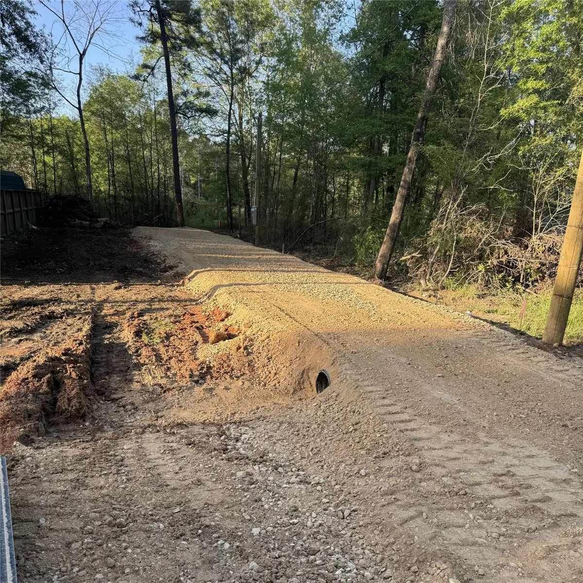 210 Cloverdale, Livingston, TX 77351 - #1