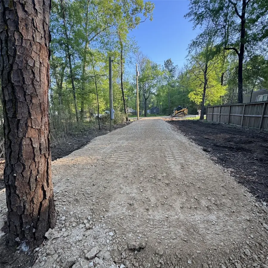 210 Cloverdale, Livingston, TX 77351 - #3