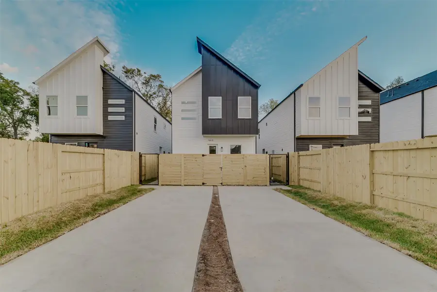 2120 Creston Drive #A/B, Houston, TX 77088 - #3