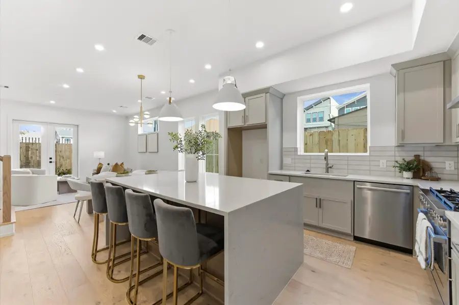 1308 Edwards #A, Houston, TX 77007 - #2