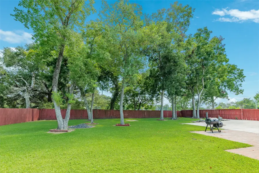 5712 Mentor Drive, Texas City, TX 77591 - Image #3