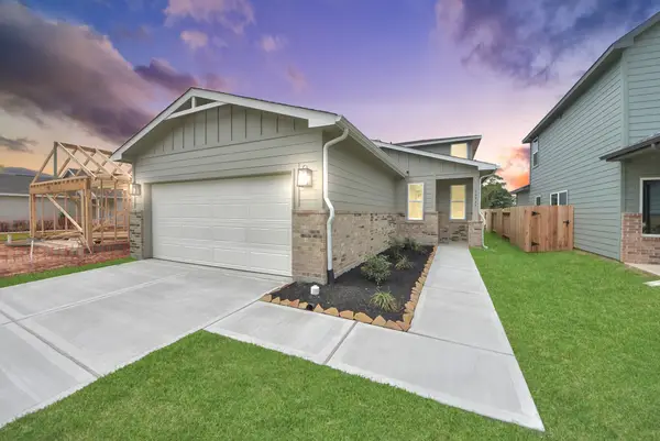 18714 Loom Drive, Conroe, TX 77306