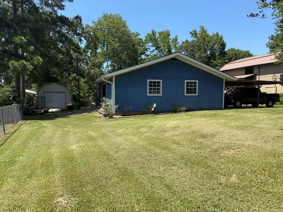 170 Crestwood Drive, Burkeville, TX 75932 - Image #2
