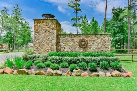 7-23-70 Sky Oak Lane, Huntsville, TX 77340 - Image #1