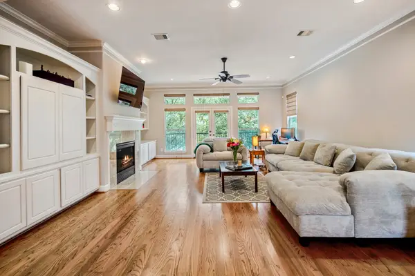 1013 Crocker Street, Houston, TX 77019