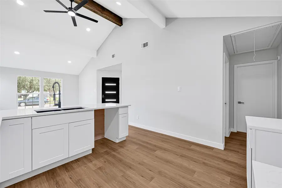 5213 Shirley Street, Baytown, TX 77521 - Image #2