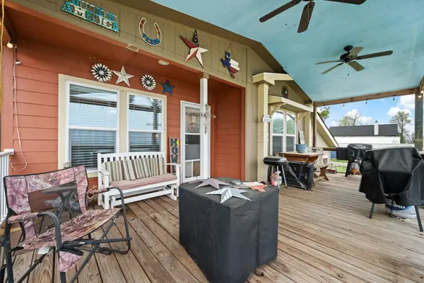 730 Coco Loop, Point Blank, TX 77364