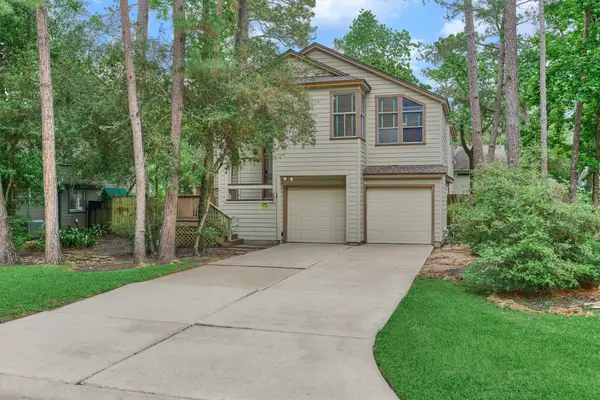 30 Shallow Pond Place, The Woodlands, TX 77381