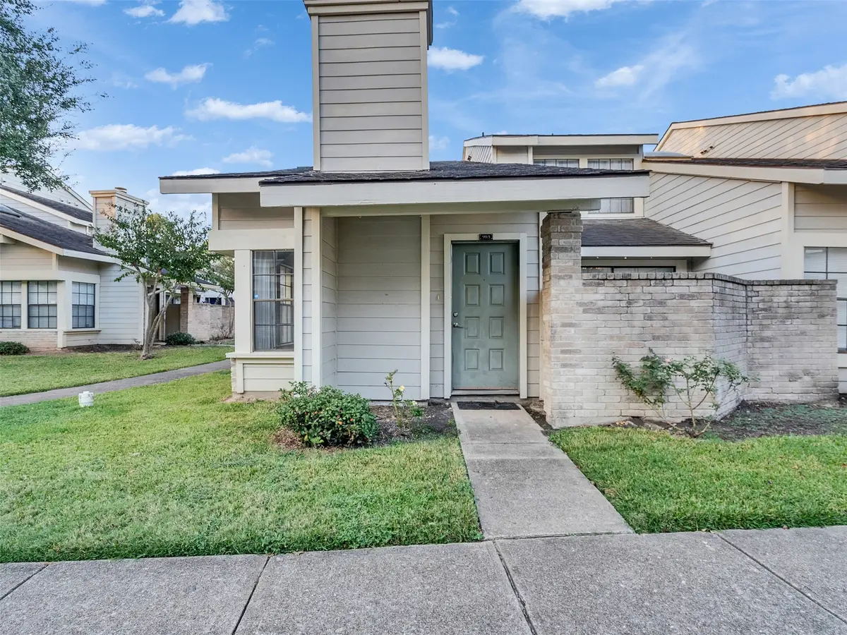 6191 Ludington Drive #903, Houston, TX 77035 - Image #1