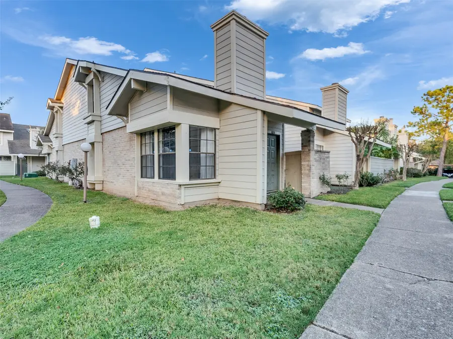 6191 Ludington Drive #903, Houston, TX 77035 - Image #3