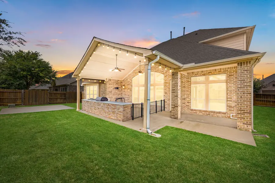 27611 Fleetwood Bend Lane, Katy, TX 77494 - Image #2