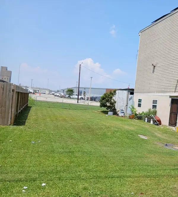 413 29th Street, Galveston, TX 77550