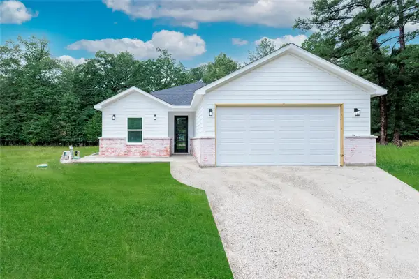 414 Peach Point Lane, Trinity, TX 75862