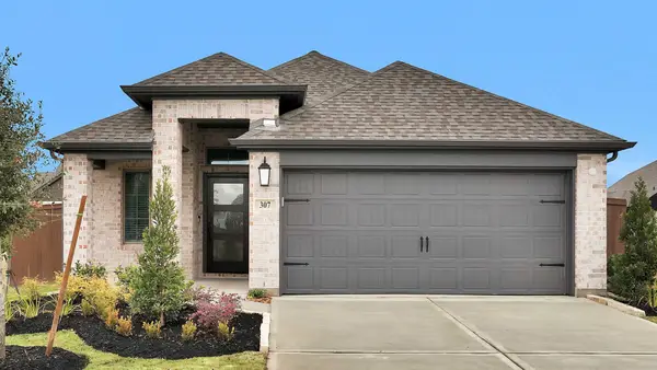 307 Eileen Drive, Rosenberg, TX 77471