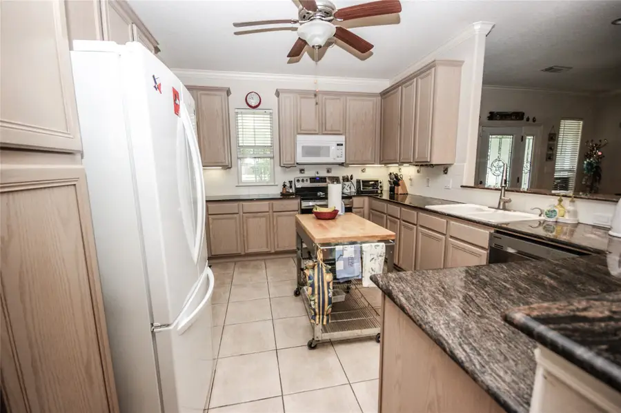 2902 Buffalo Run, San Leon, TX 77539 - #2