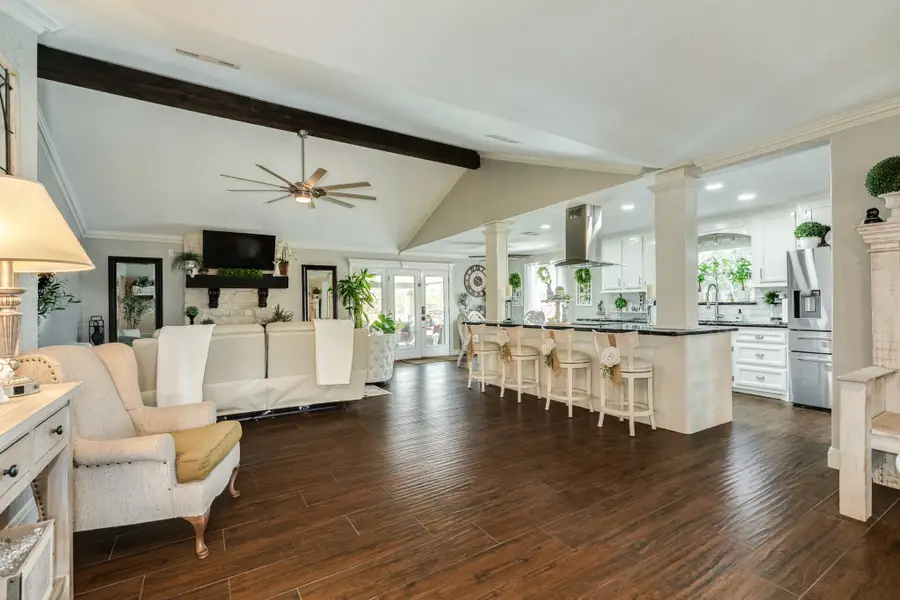 152 Lakewood Drive, Angleton, TX 77515 - Image #3