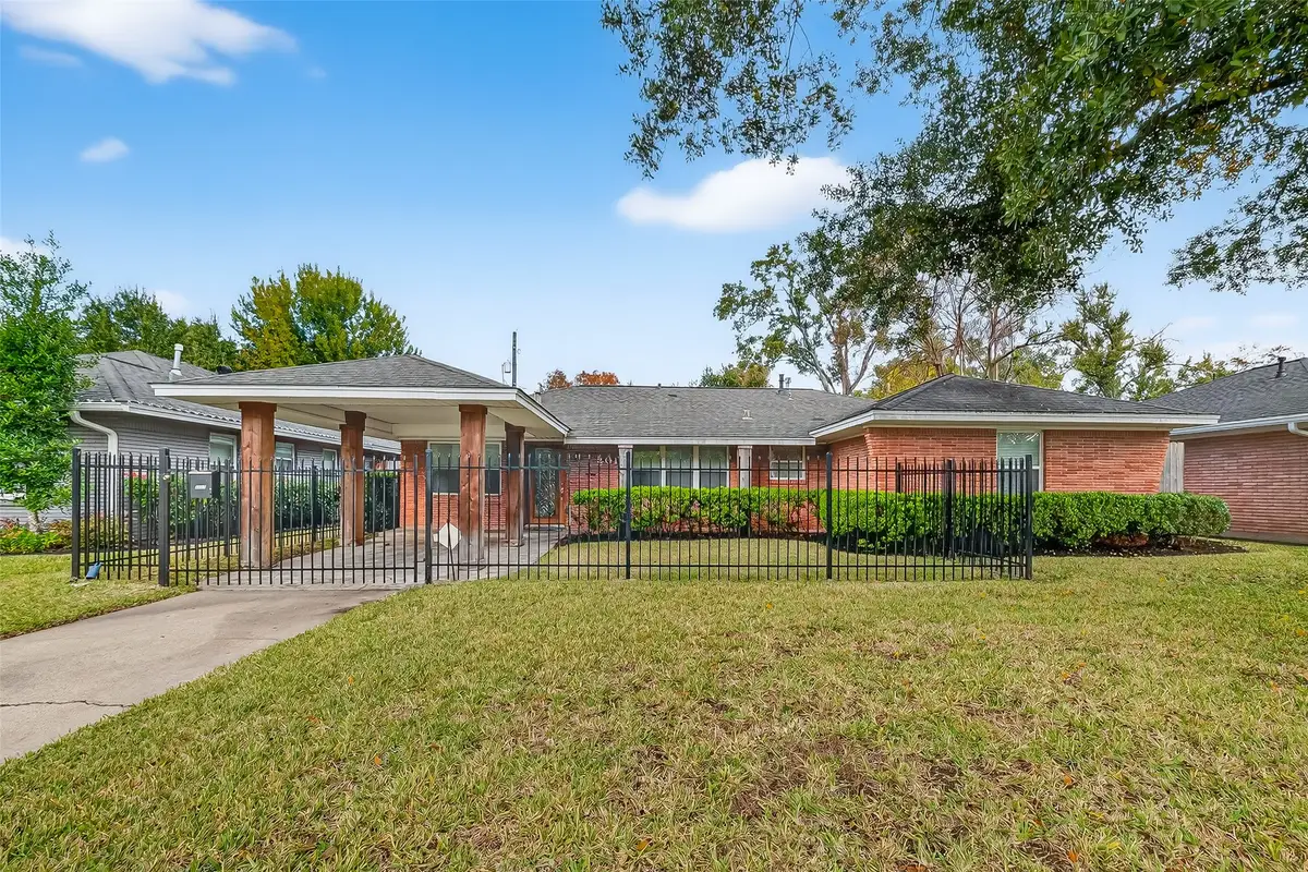 2010 Wakefield Drive, Houston, TX 77018 - Image #1