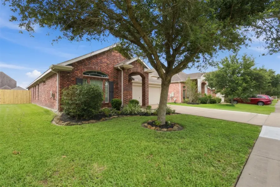 1284 Pinto Pass, Alvin, TX 77511 - #2