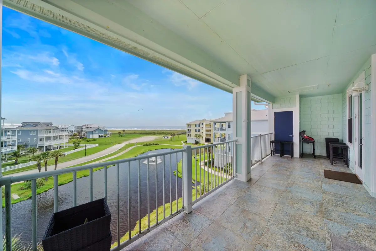 4121 Pointe West Drive #301, Galveston, TX 77554 - Image #1