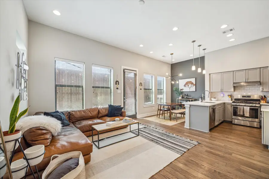 614 Thornton Road #D, Houston, TX 77018 - #3