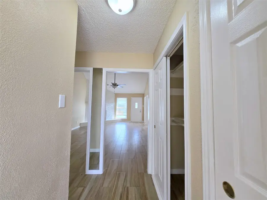 3122 Mosby Drive, Sugar Land, TX 77479 - Image #2