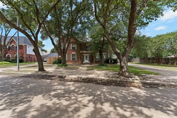 5819 Eldridge Glen Drive, Houston, TX 77041