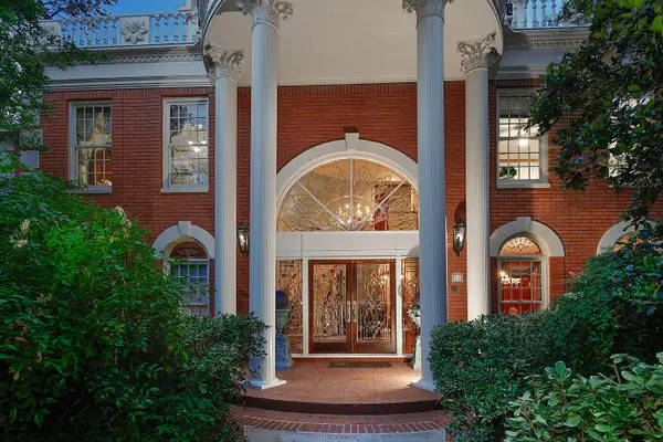 50 Watertree Drive, The Woodlands, TX 77380