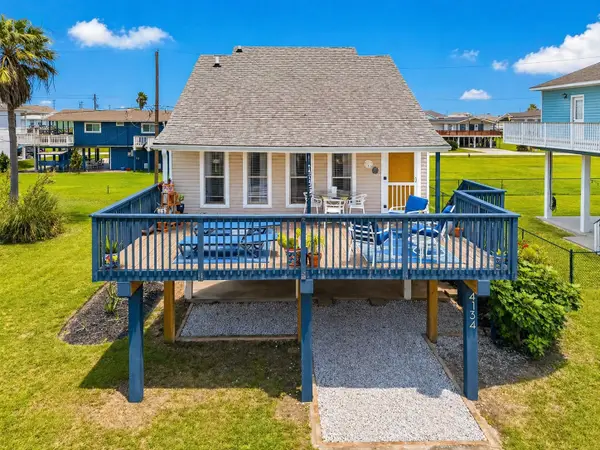 4134 Liberty Drive, Galveston, TX 77554