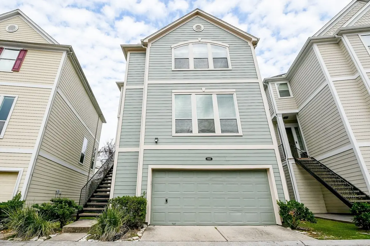 7007 Plum Creek Trail Lane, Houston, TX 77087 - Image #1