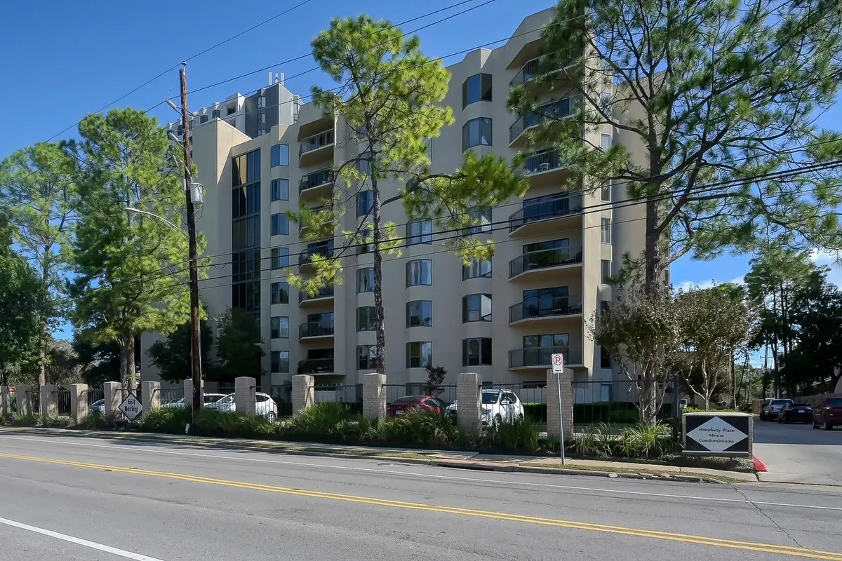 661 Bering Drive #310, Houston, TX 77057 - Image #1