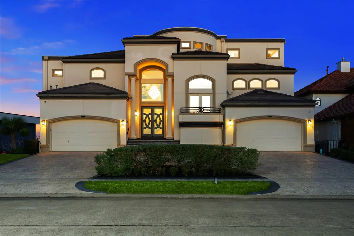 752 Pegasus Lane, League City, TX 77573 - #1