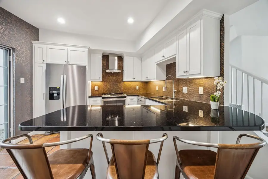 1300 Augusta Drive #23, Houston, TX 77057 - Image #2