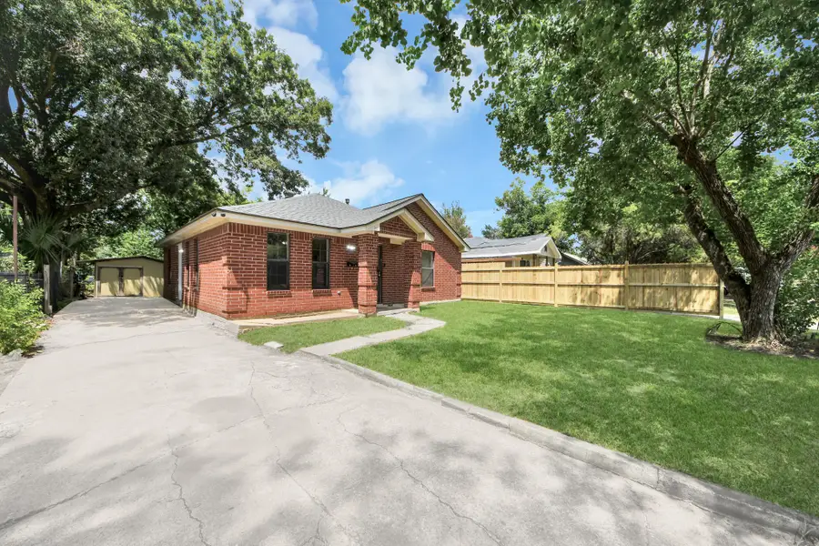 110 Denham Avenue, Pasadena, TX 77506 - #3