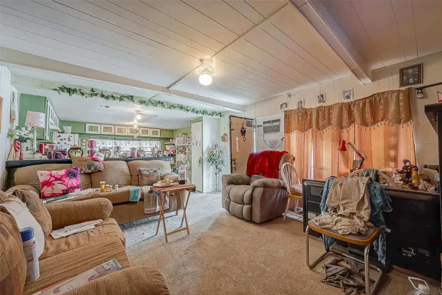 216 Hawkins Avenue, Houston, TX 77037 - Image #3