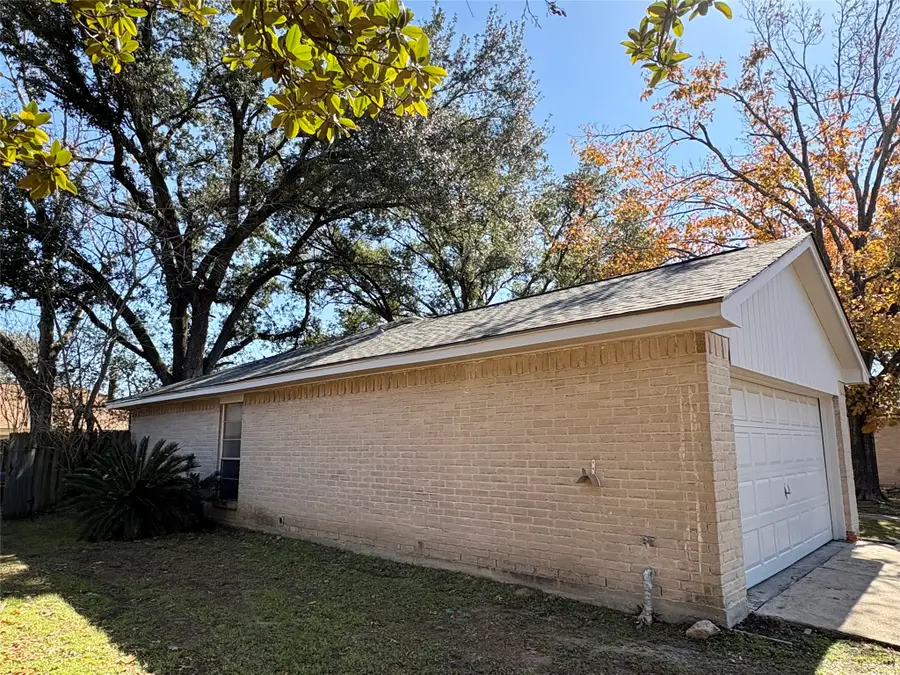 4822 Misty Shadows Drive, Houston, TX 77041 - #3