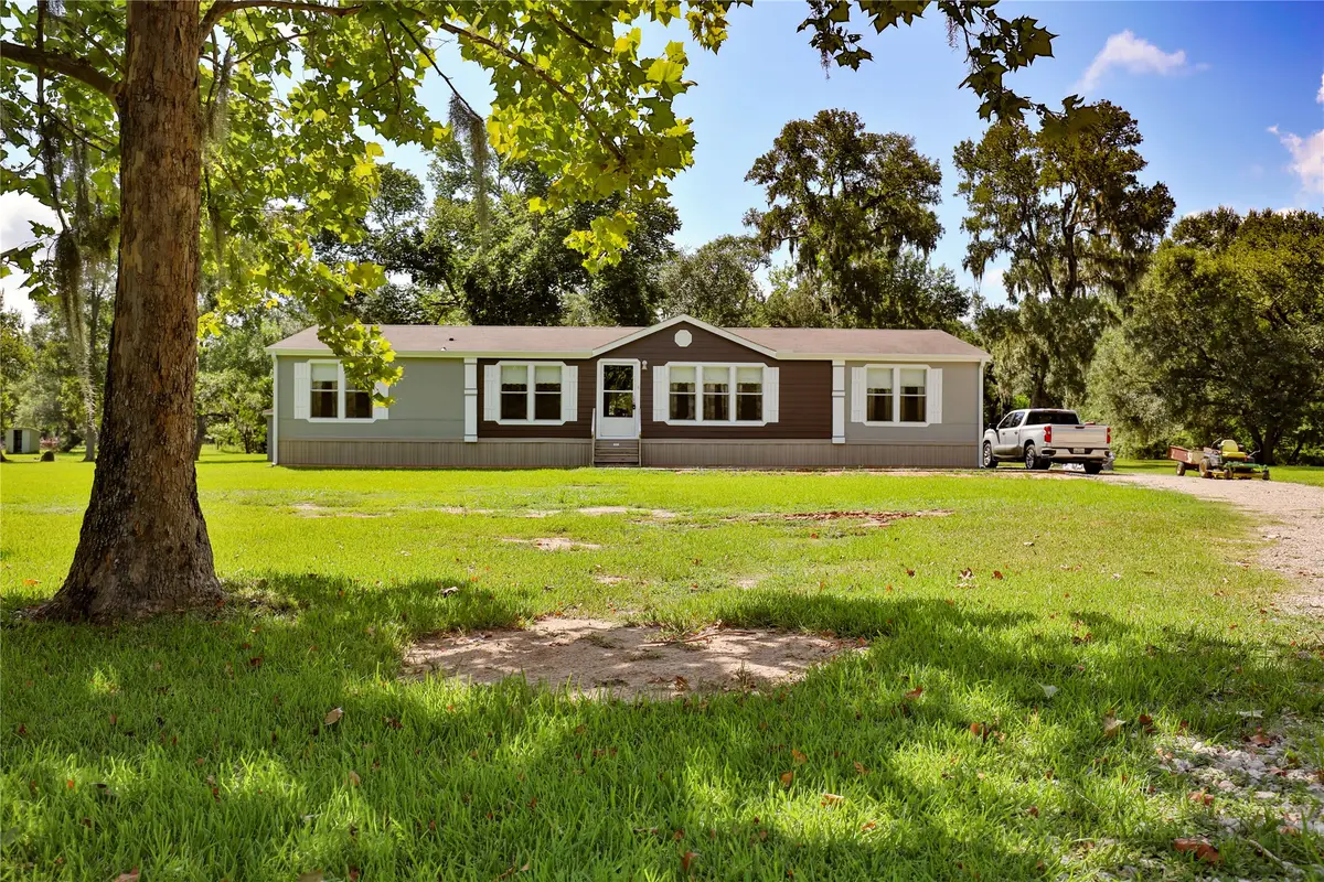 6403 County Road 3, Sweeny, TX 77480 - Image #1