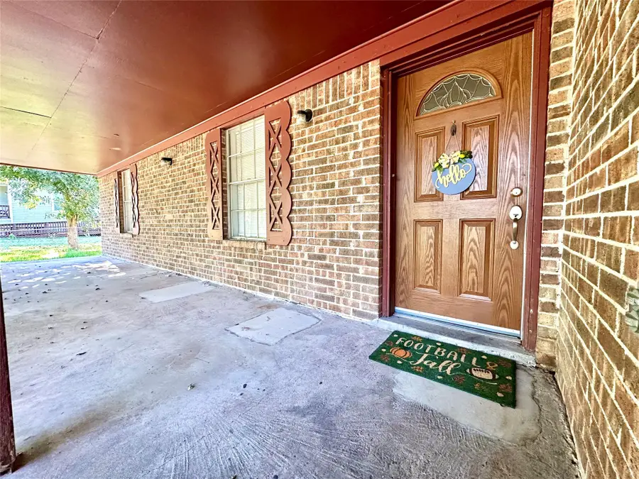 127 W Emily, Wharton, TX 77488 - Image #3