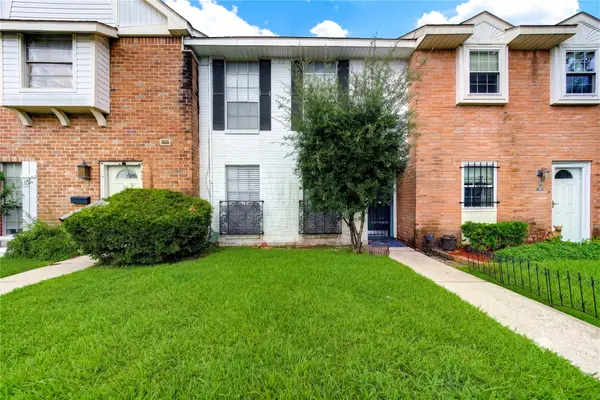 6723 Tarnef Drive #723, Houston, TX 77074